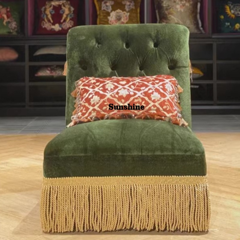 أريكة كلاسيكية متعددة الوظائف  - مراجعة Home Cinema Lounge وسعره